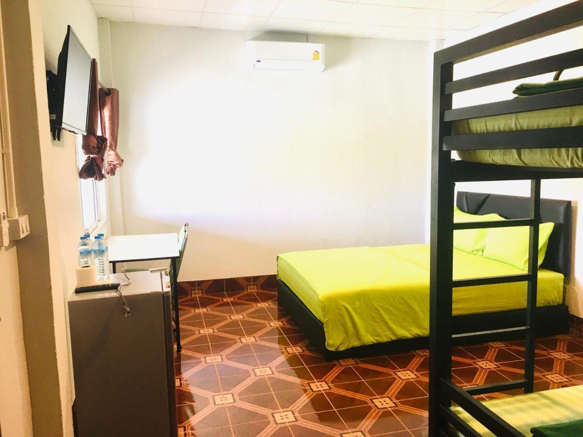 Saeng Tai Amphawa Apartment Samut Songkhram Bagian luar foto
