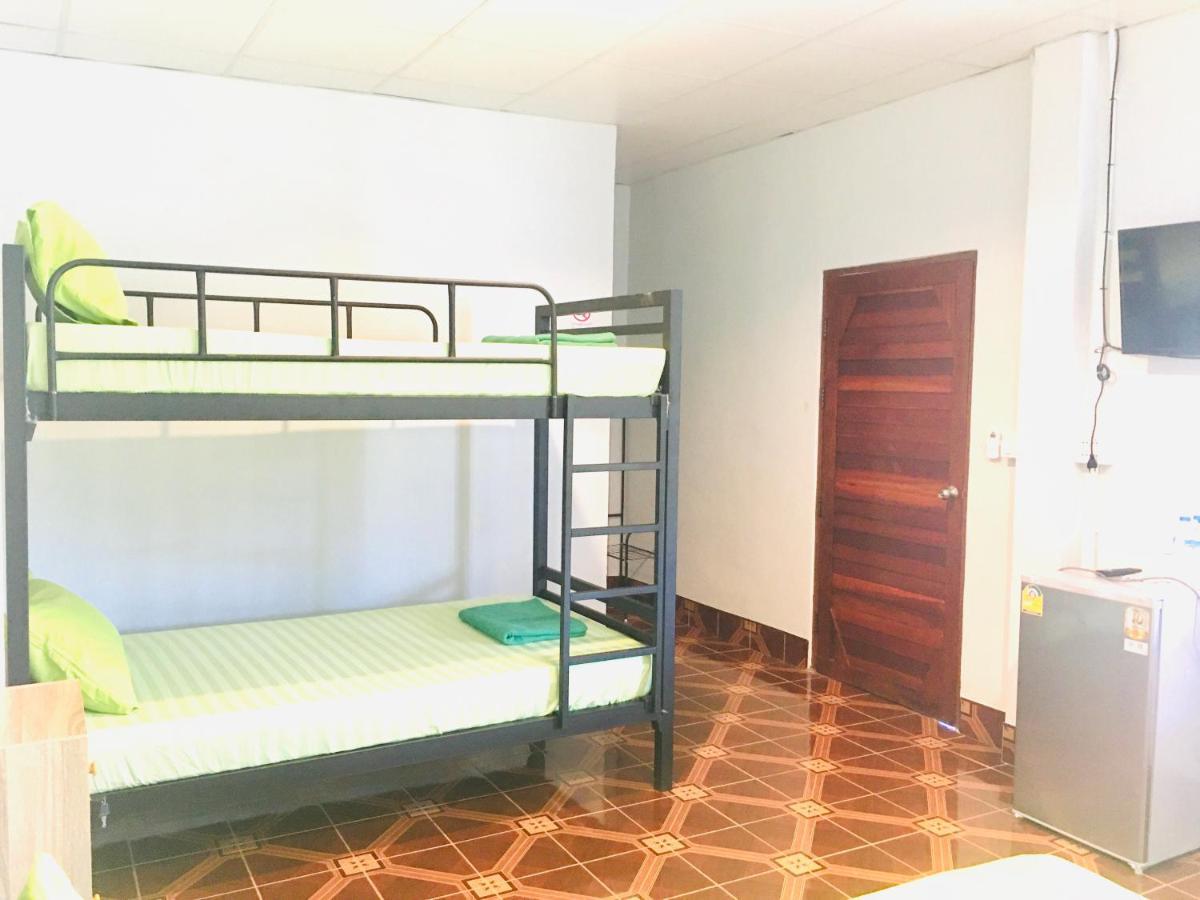 Saeng Tai Amphawa Apartment Samut Songkhram Bagian luar foto