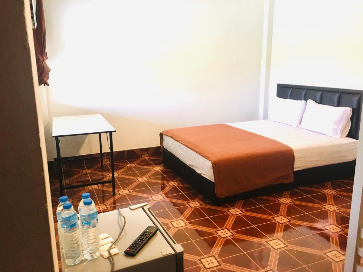 Saeng Tai Amphawa Apartment Samut Songkhram Bagian luar foto