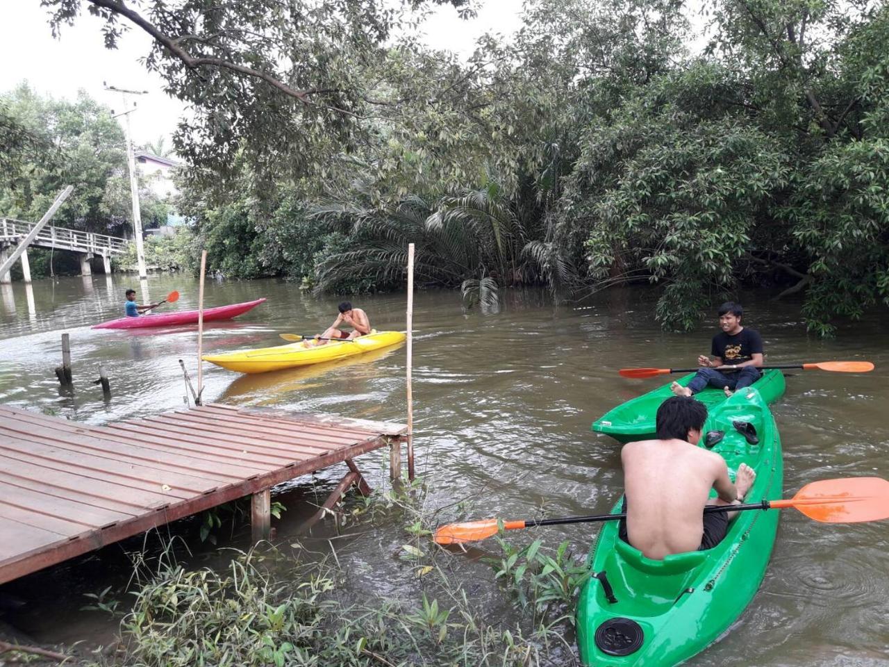 Saeng Tai Amphawa Apartment Samut Songkhram Bagian luar foto