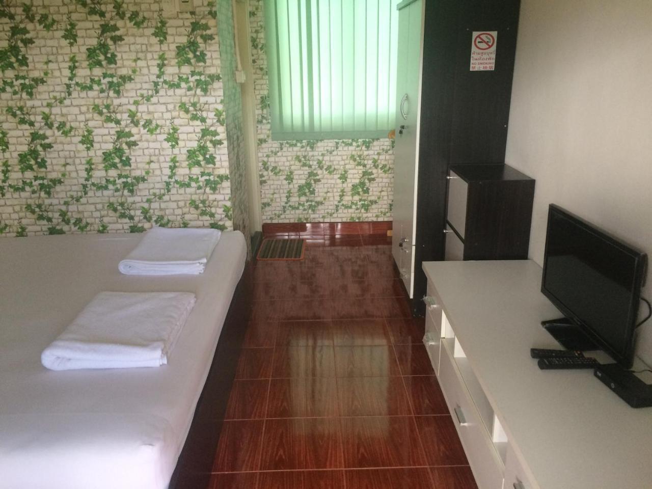 Saeng Tai Amphawa Apartment Samut Songkhram Bagian luar foto