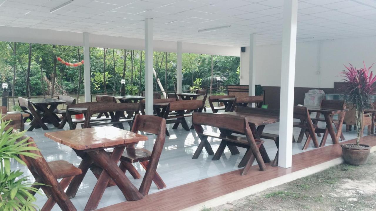 Saeng Tai Amphawa Apartment Samut Songkhram Bagian luar foto